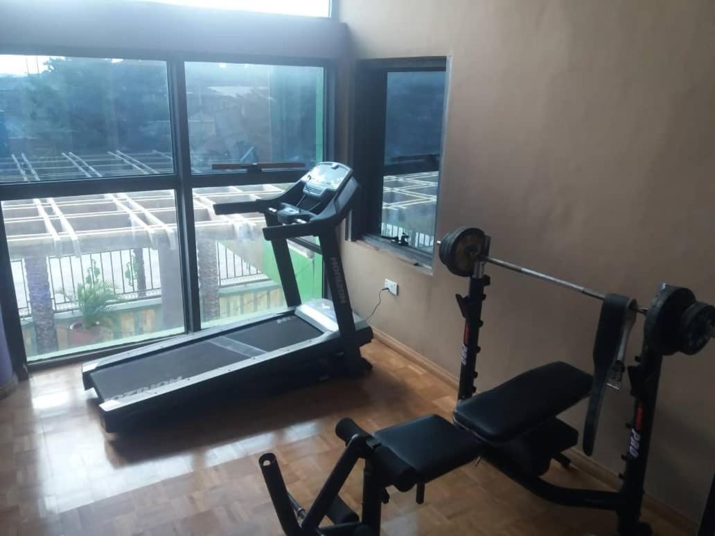 Triple Hill Hotel Weija ภายนอก รูปภาพ