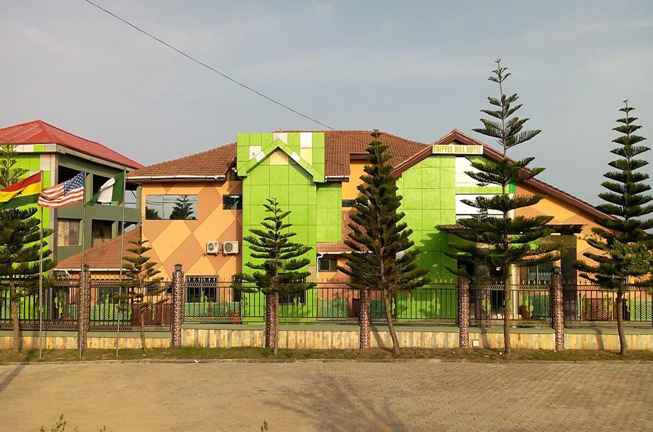 Triple Hill Hotel Weija ภายนอก รูปภาพ